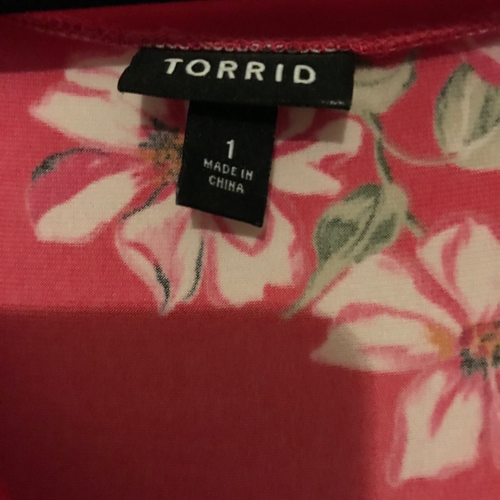 Torrid. Hot pink short floral dress. size 1. - Picture 5 of 6